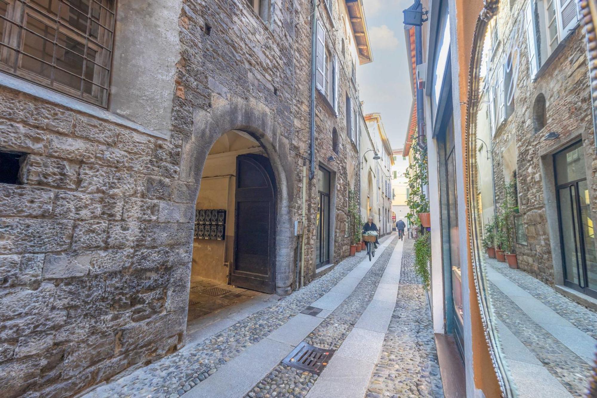 Domus Cortesella コモ エクステリア 写真